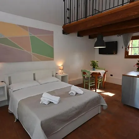 Villa Al Furlo Con Idromassaggio *
