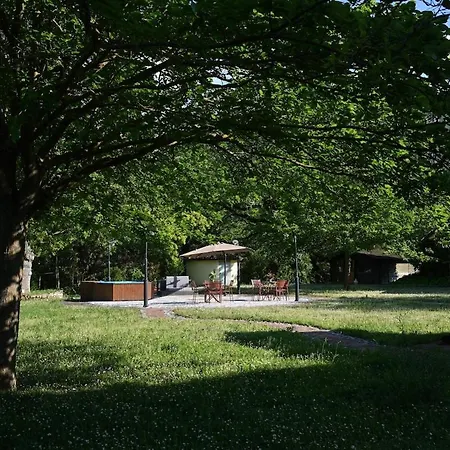 Villa Al Furlo Con Idromassaggio *