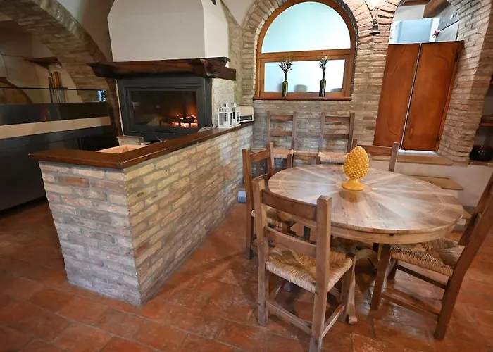 Βίλα Al Furlo Con Idromassaggio