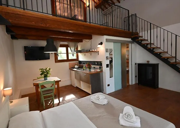 Βίλα Al Furlo Con Idromassaggio Pagino