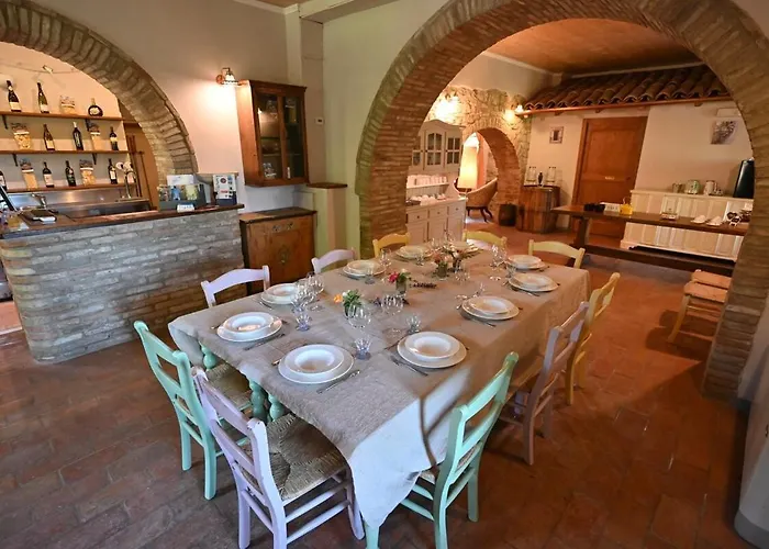 Al Furlo Con Idromassaggio Βίλα Pagino