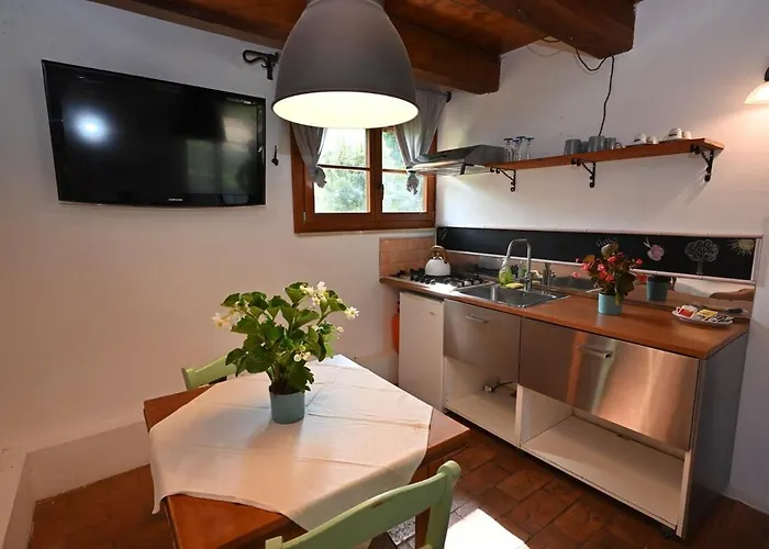 Al Furlo Con Idromassaggio Βίλα