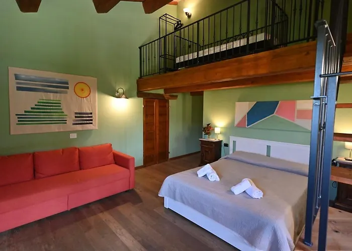 Al Furlo Con Idromassaggio Βίλα *